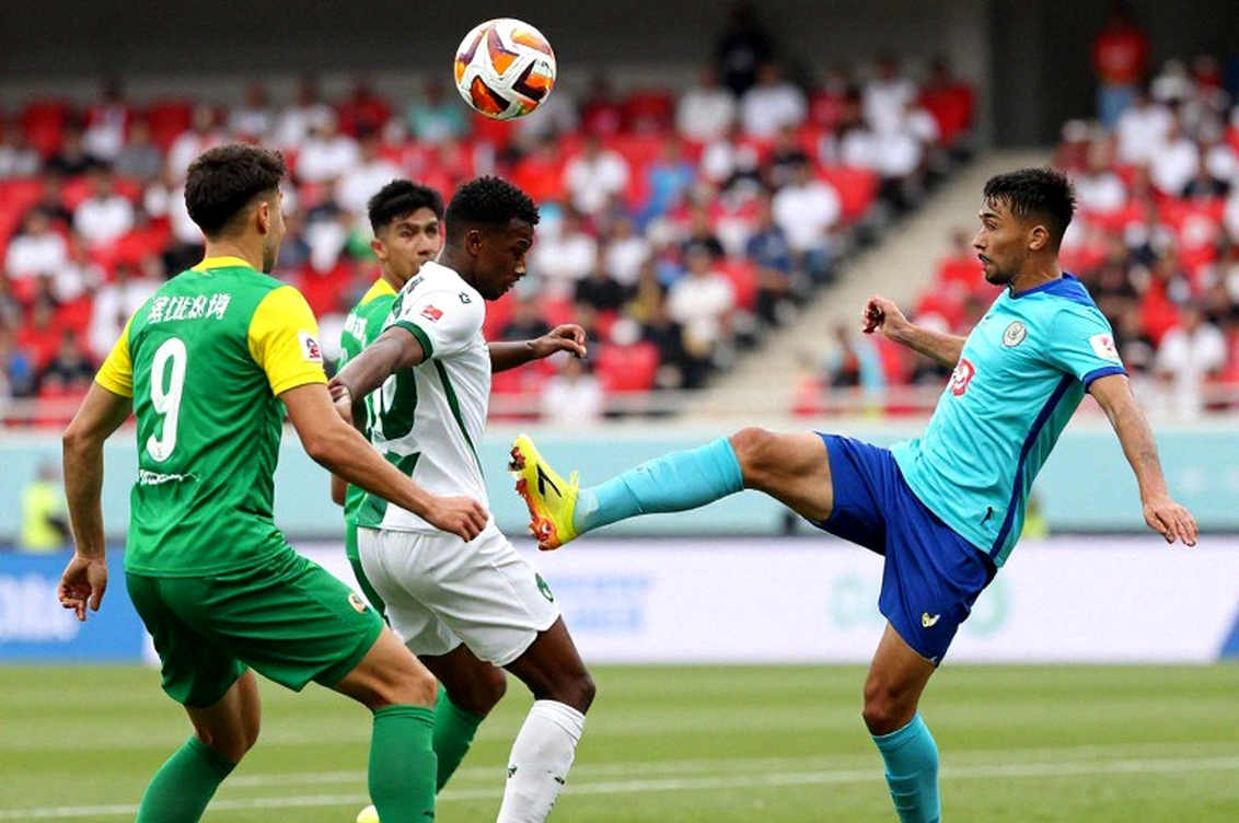 জর্ডানের ১৪ মিলিয়ন ডলারের জার্সি বনাম ফুটবল ট্রান্সফার — একটি দলিলভিত্তিক পুনঃপাঠ